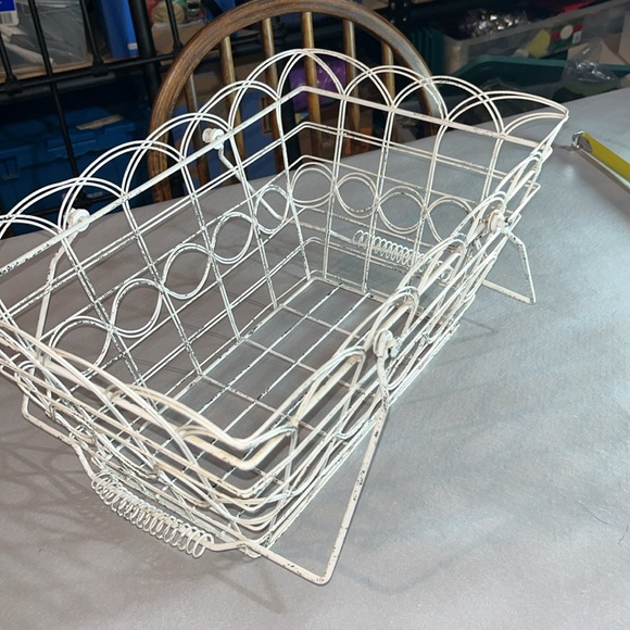 Large Wrought Iron Distressed White Basket with Handles - Picture 4 of 4